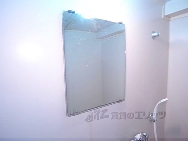 画像9:お風呂の鏡です