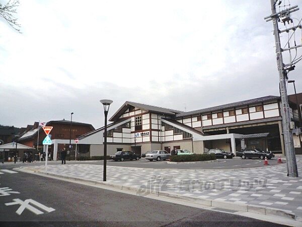 JR嵯峨嵐山駅まで1140メートル