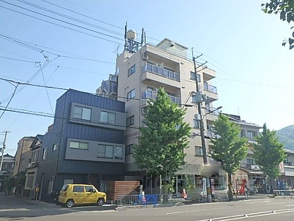 コスモプラザコマツ 201｜京都府京都市右京区嵯峨天龍寺瀬戸川町(賃貸マンション1R・2階・18.00㎡)の写真 その1