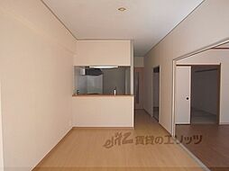 阪急京都本線 西京極駅 徒歩9分の賃貸マンション 1階3LDKのリビング/ダイニング