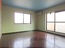 山岡マンション 201 2階1Kのリビング/ダイニング