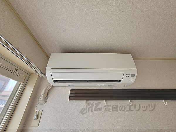 画像27:居室用エアコン