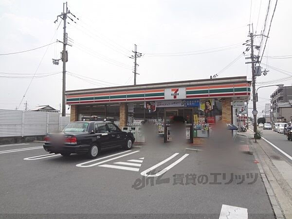 画像21:セブンイレブン　京都伏見羽束師店まで1050メートル