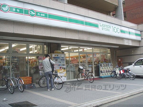 画像19:LAWSON STORE100　京都外大前店まで20メートル