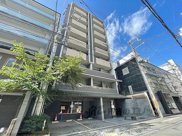 リヴァーク四条烏丸 301｜京都府京都市中京区一蓮社町(賃貸マンション3LDK・3階・65.13㎡)の写真 その1