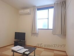 京阪本線 東福寺駅 徒歩13分の賃貸アパート 2階1Kのリビング/ダイニング