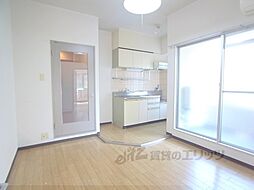 京阪本線 出町柳駅 徒歩5分の賃貸マンション 1階2LDKのリビング/ダイニング