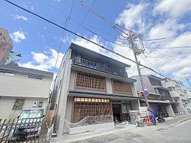 京都府京都市上京区立本寺前町（賃貸マンション2LDK・1階・52.01㎡） その1