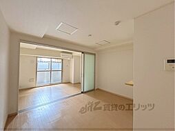 アビタシオン　オンズアン 105 1階1LDKのリビング/ダイニング