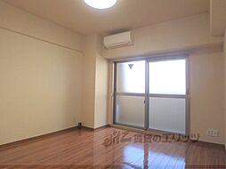阪急京都本線 大宮駅 徒歩6分の賃貸マンション 4階1Kのリビング/ダイニング