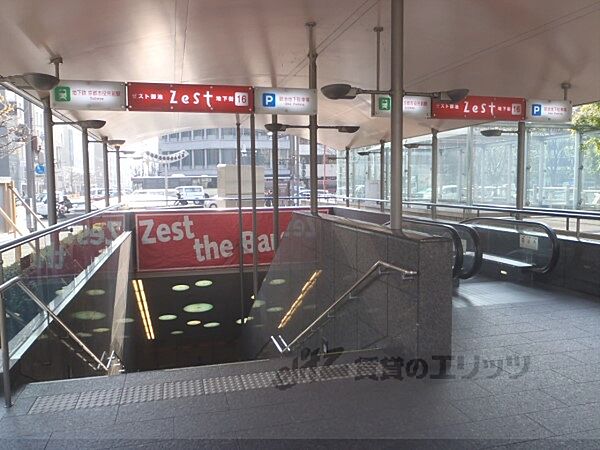画像21:地下鉄京都市役所前駅まで550メートル