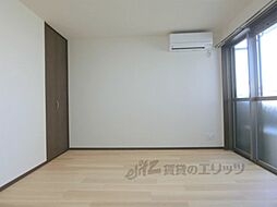 ハスラーＫＭ 302 3階1Kのリビング/ダイニング