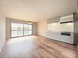 京都市営烏丸線 北大路駅 徒歩5分の賃貸マンション 2階1LDKのリビング/ダイニング