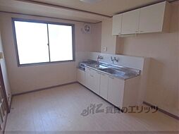 コーポ湯浅 3階2DKのリビング/ダイニング