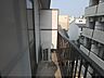 バルコニー：ベランダ