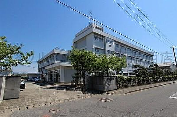 画像24:新潟市立小針中学校(1、372m)