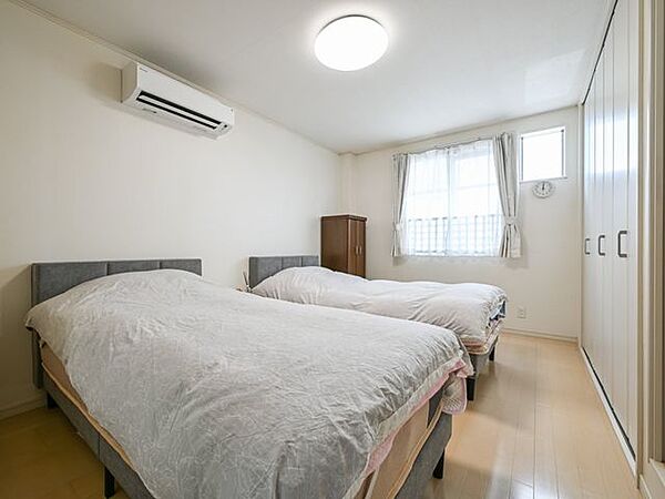 寝室