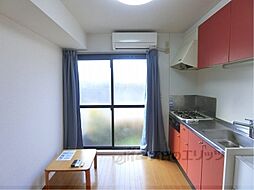 レオパレスカトレア 105 1階2LDKのリビング/ダイニング