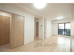 GREENAWAYII 205 2階2LDKのリビング/ダイニング