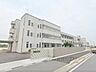 周辺：甲良中学校まで850メートル