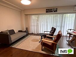 ゼファー箱根強羅レジデンシャルパーク 201 2階2LDKのリビング/ダイニング