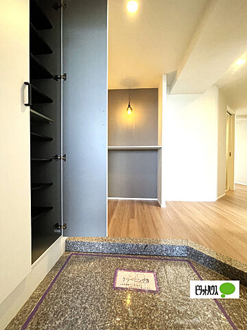 玄関 プリームスクエア本八幡 16階/-