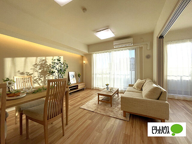 リビング/ダイニング パーク・ノヴァ市川 11階/-