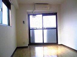 プリマヴェール六番町 2階1Kのリビング/ダイニング