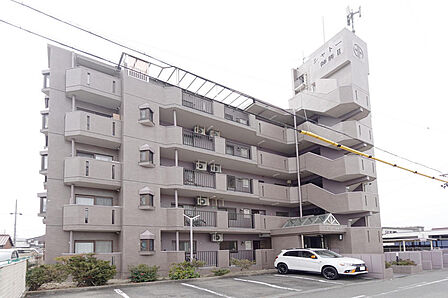 <最上階・角住戸>名鉄犬山線「徳重・名古屋芸大」駅徒歩4分の物件です。急行停車駅の「西春」駅も徒歩19分の場所に。お気軽にお問い合わせください。