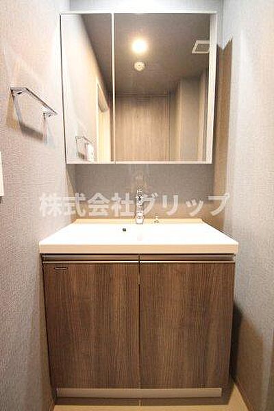 メイクスWアート横浜関内