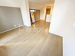 Kolet竹ノ塚03 3 1階3SLDKのリビング/ダイニング