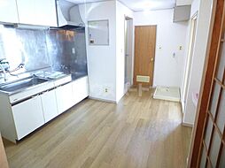 コートアオイ 505 5階2DKのリビング/ダイニング