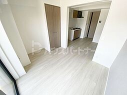 メイクス西新井大師 3階1DKのリビング/ダイニング