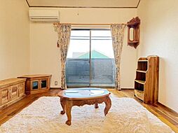 セザンヌ内張 207 2階ワンルームの室内