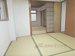 京阪本線 神宮丸太町駅 徒歩14分の賃貸アパート 2階1DKのリビング/ダイニング