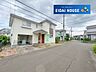 外観：前面道路・外観
