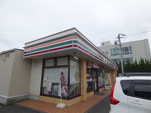 画像21:セブンイレブン 戸田喜沢1丁目店（334m）