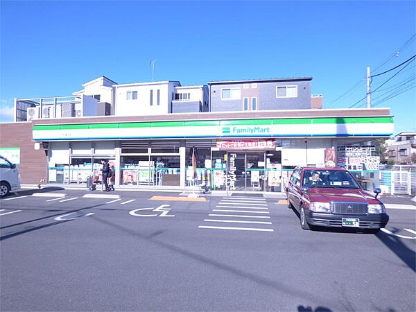 画像18:ファミリーマート 戸田喜沢店（480m）