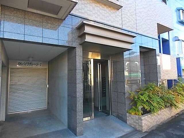 エントランス