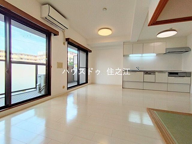 リビング/ダイニング カルム長居公園 3階/-