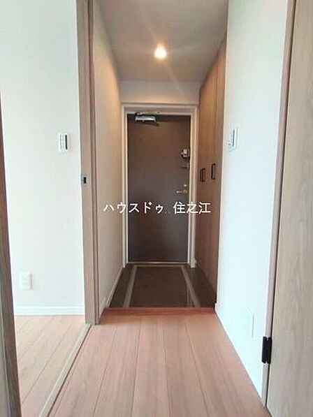 散らかりがちな玄関もスッキリの玄関収納付