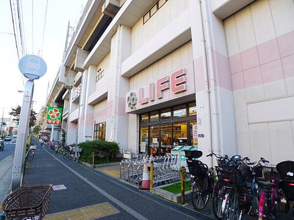 画像27:【スーパー】ライフ 北赤羽店まで380ｍ