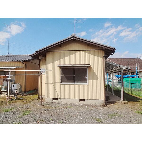 detached 茨城県土浦市木田余西台

地図を見る