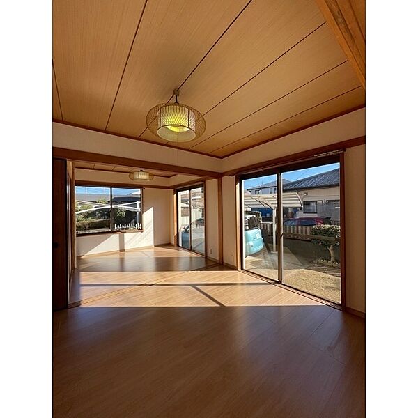 detached 茨城県かすみがうら市稲吉南3丁目

地図を見る
