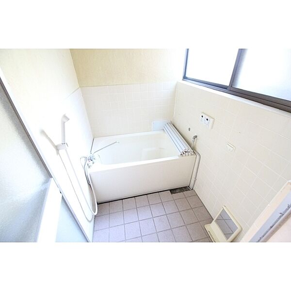 detached 茨城県土浦市城北町

地図を見る