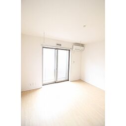 エルドラードII 102 1階1Kのリビング/ダイニング