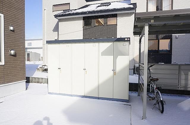その他