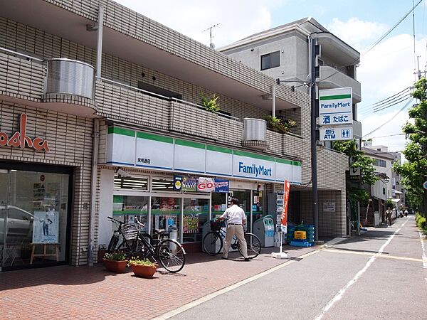 ファミリーマート 紫明通店（481m）