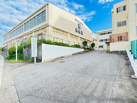 豊田市立野見小学校 350m