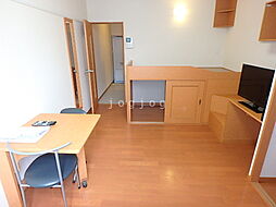 レオパレス藻（ミズモ） 102 1階1Kのリビング/ダイニング